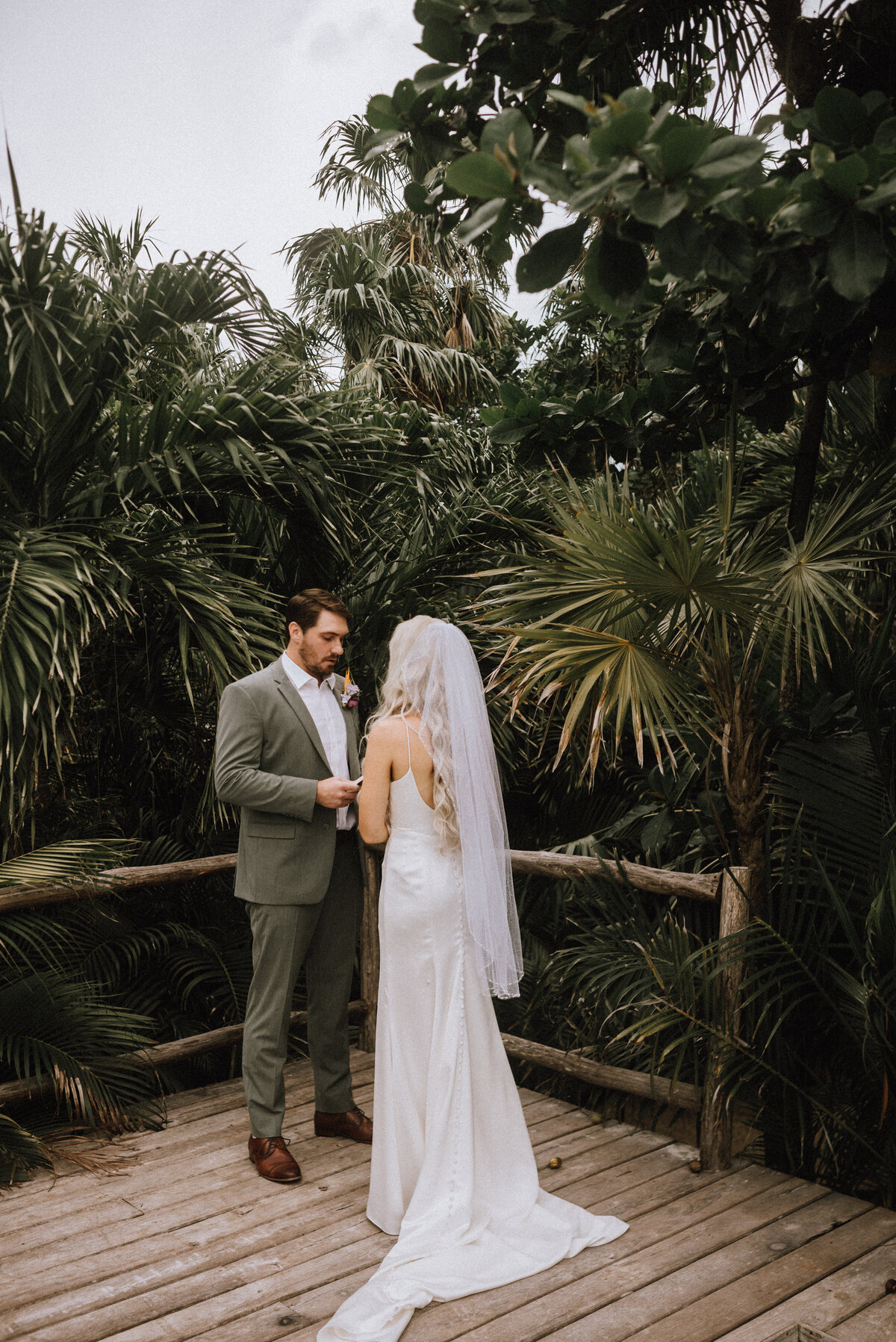 Ambar + Alejandro with Tulum Wedding Photos-02-9294