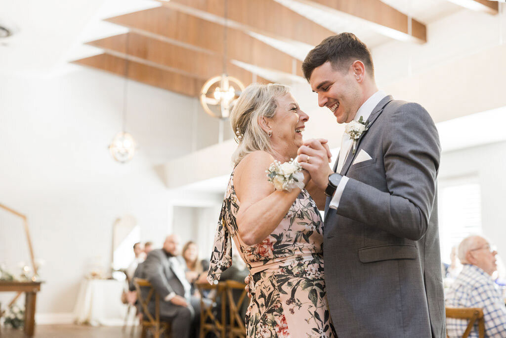 126 - Sabrina&Cal-HundredsofMoments-Reception7996-231203-172
