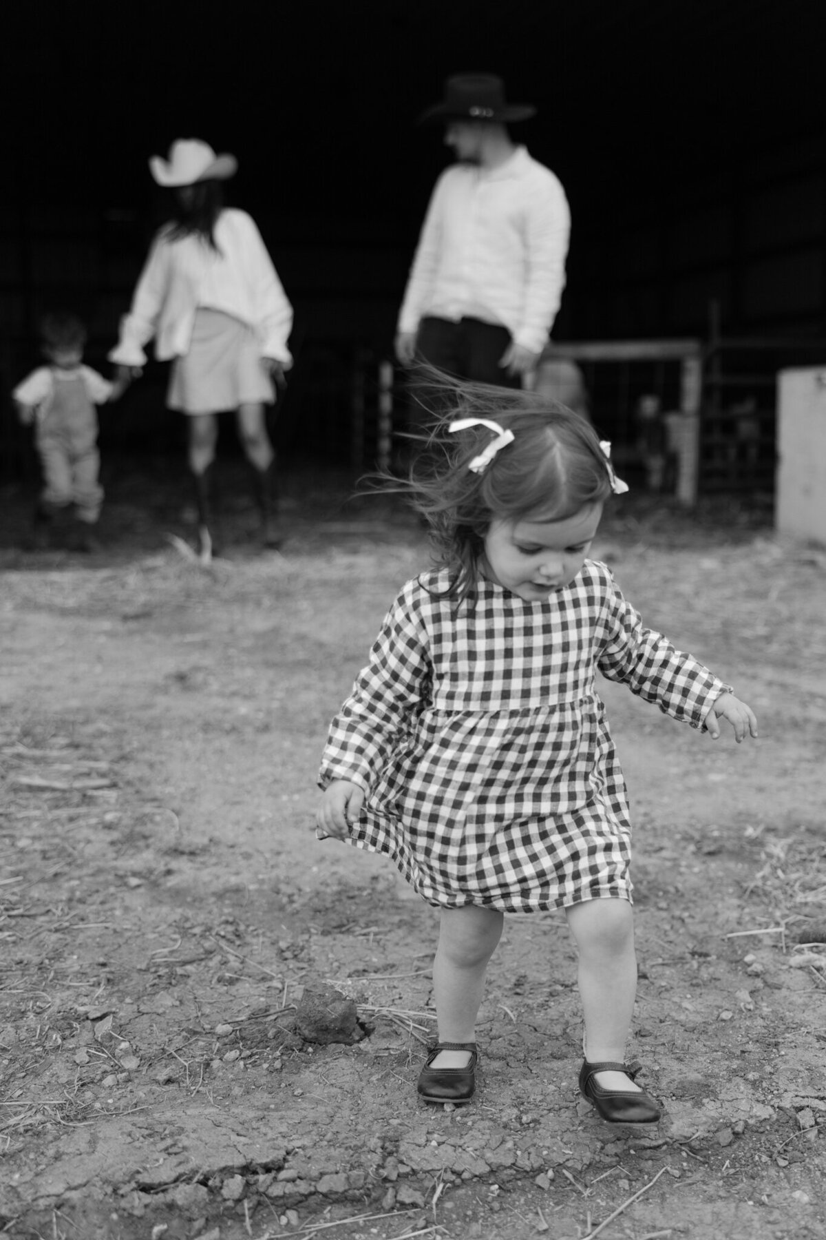 farm family photos, midwest family photographer, documentary photographer, sioux falls family photographer, rcc photography-39