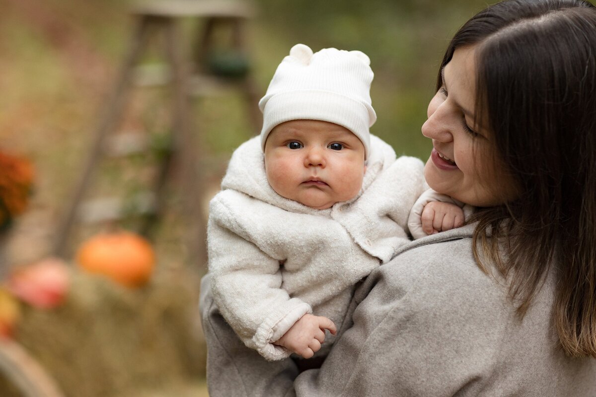 Herbst-Mini-Shooting-Familienfotos-Fotoshooting-Familienfotograf-Aargau-22-1O3A7901