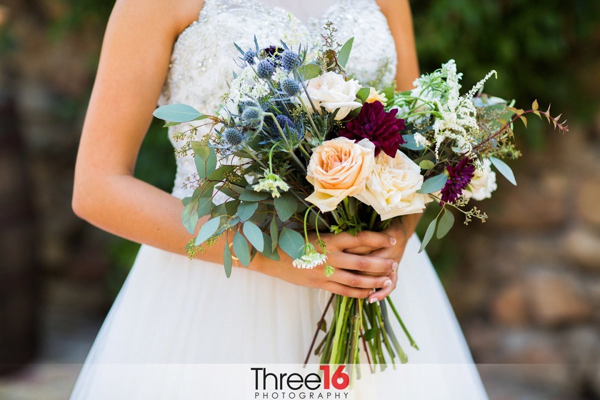 The Brides beautiful bouquet of flowers
