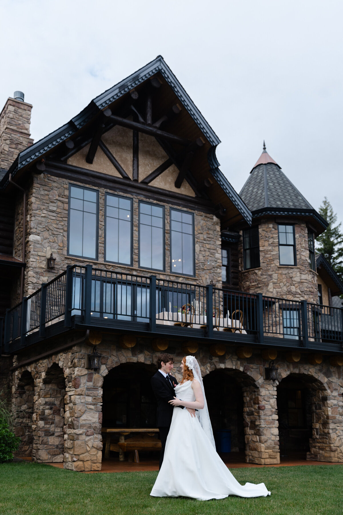 Castle at Summit Lake_Lauren New Photography-96