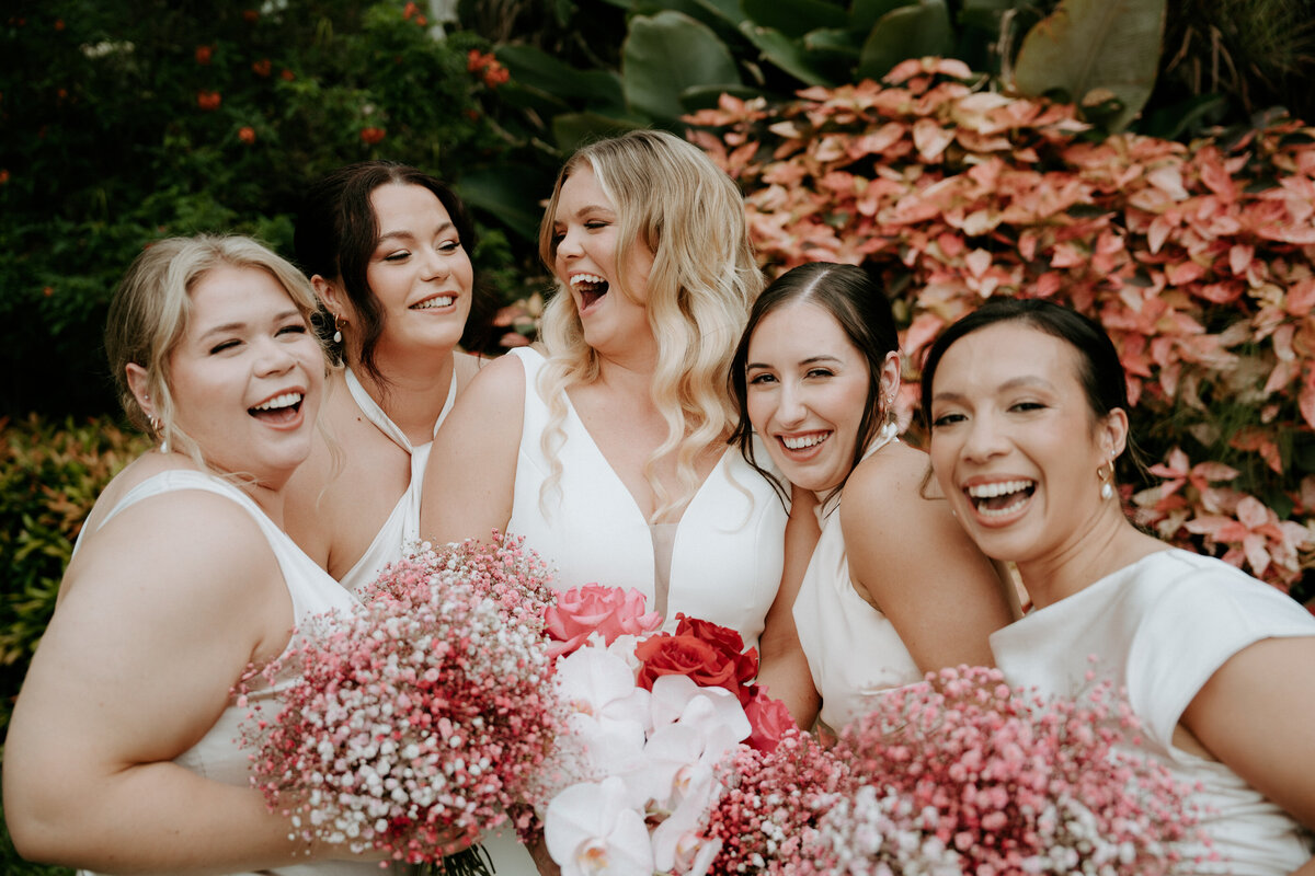 2024-07-27-Caity + Jacob Hart Darwin Botanic Gardens Wedding Daisy + Pine Sneak Peeks-033