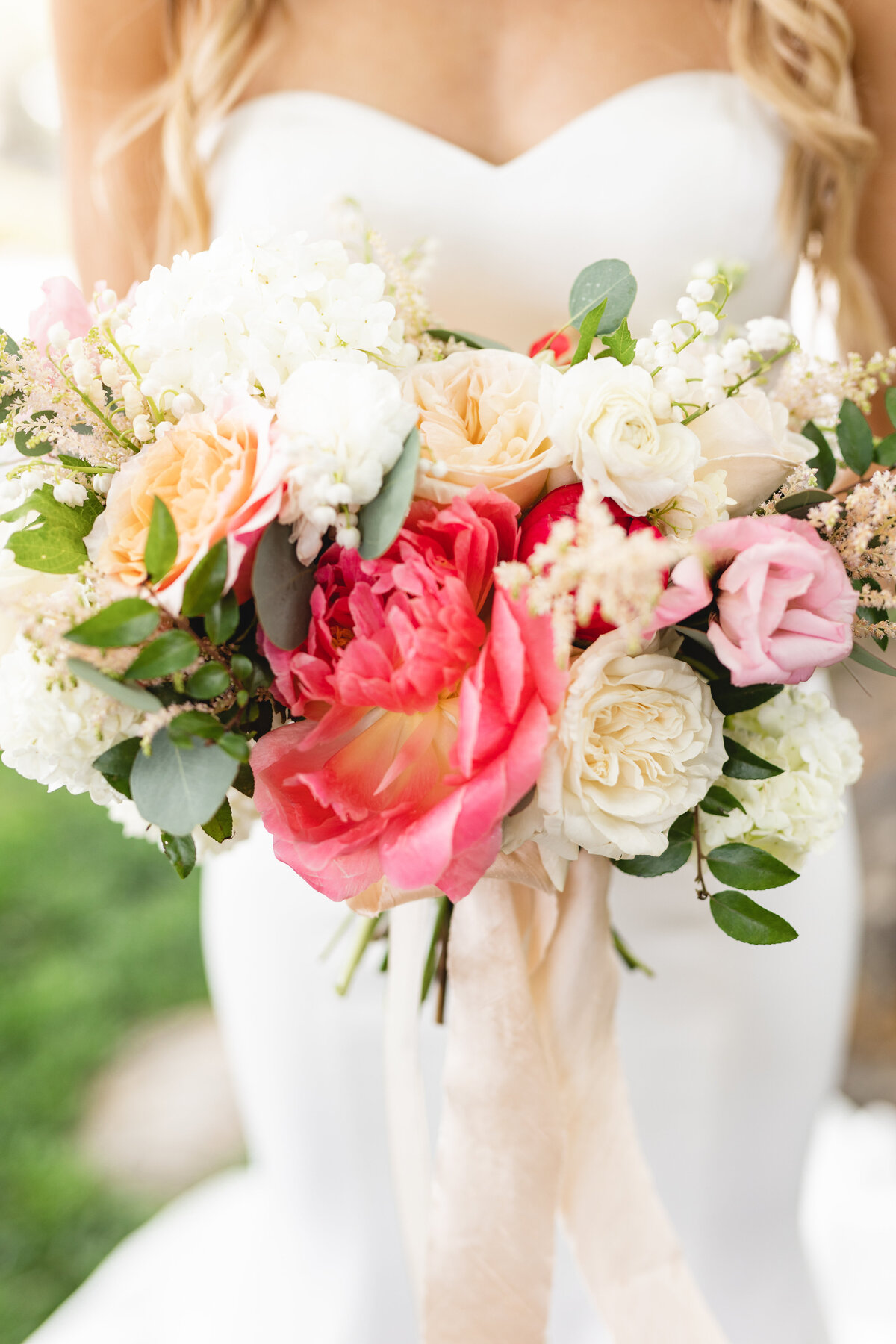 spring-wedding-bouquet-boise