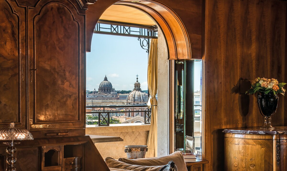 Waterstone - Hassler Collection - Hotel Hassler -Rome - Luxury Boutique Hotel - San Pietro Suite VIEW - Hassler Roma