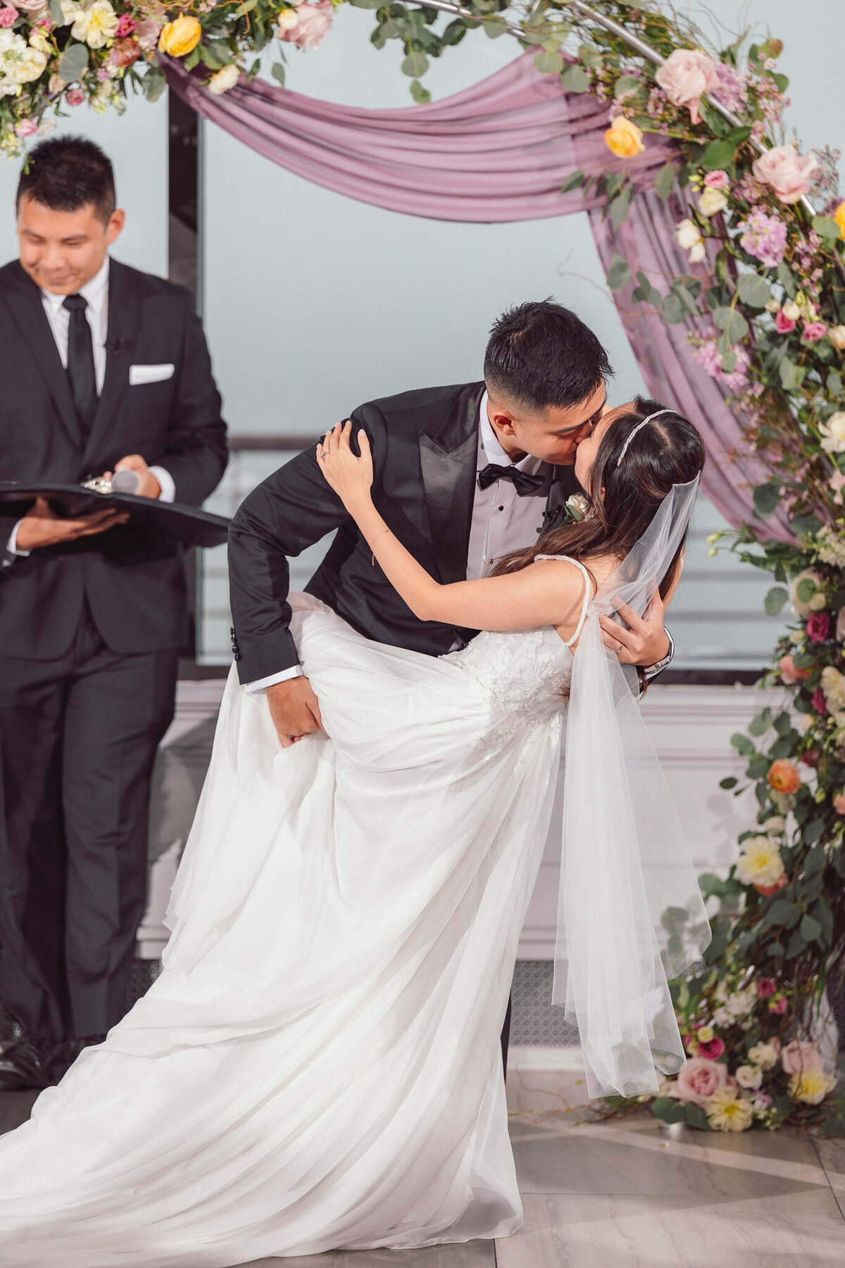 240804-Gloria&Andy-HudsonHouse-Wedding-JerseyCity-NJ-Previews-Web-106