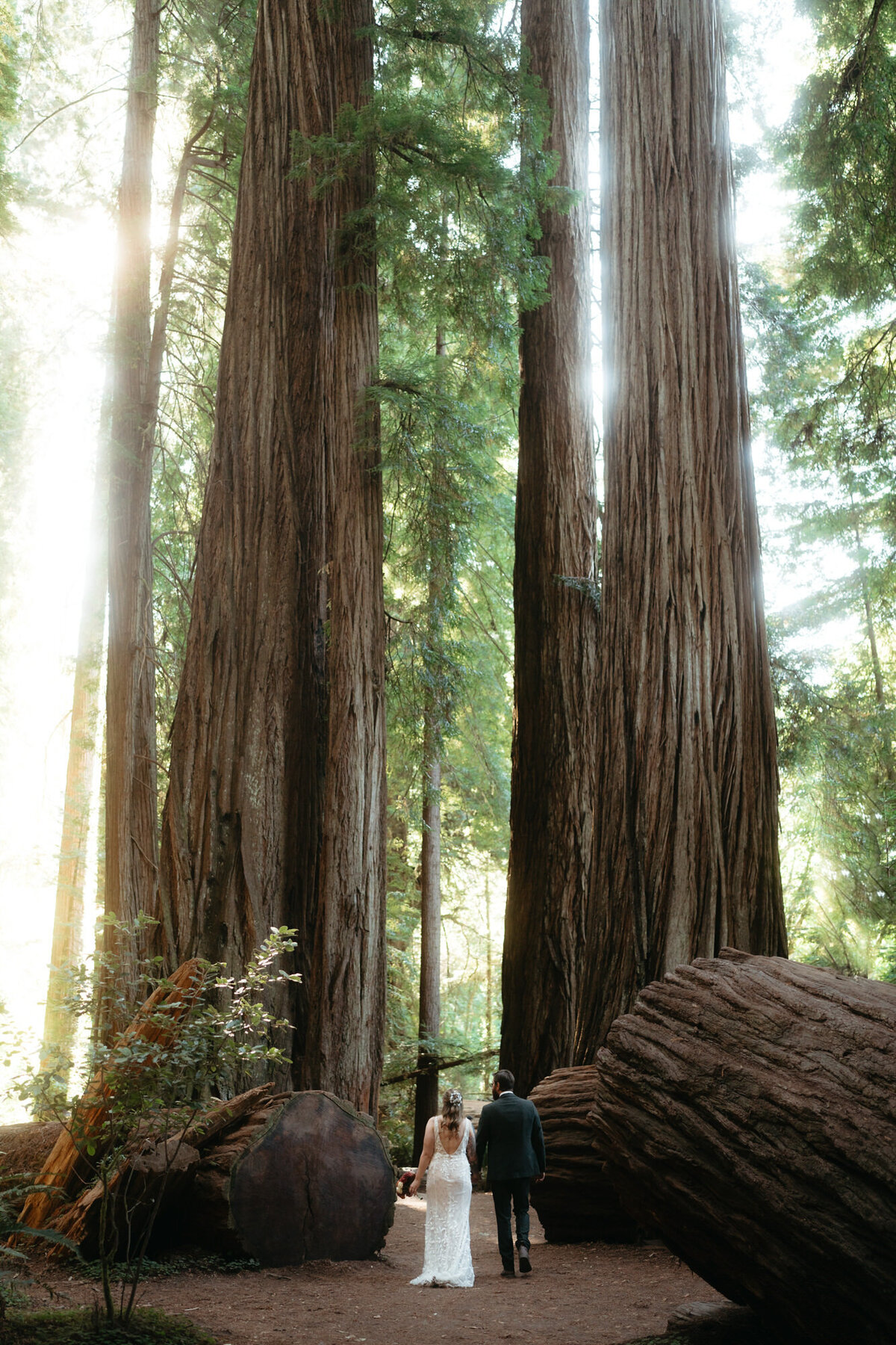 the_chaffins_international_destination_wedding_elopement_photography_photographers_sammie_chaffin_micah_editorial_adventure_engagement_photos6