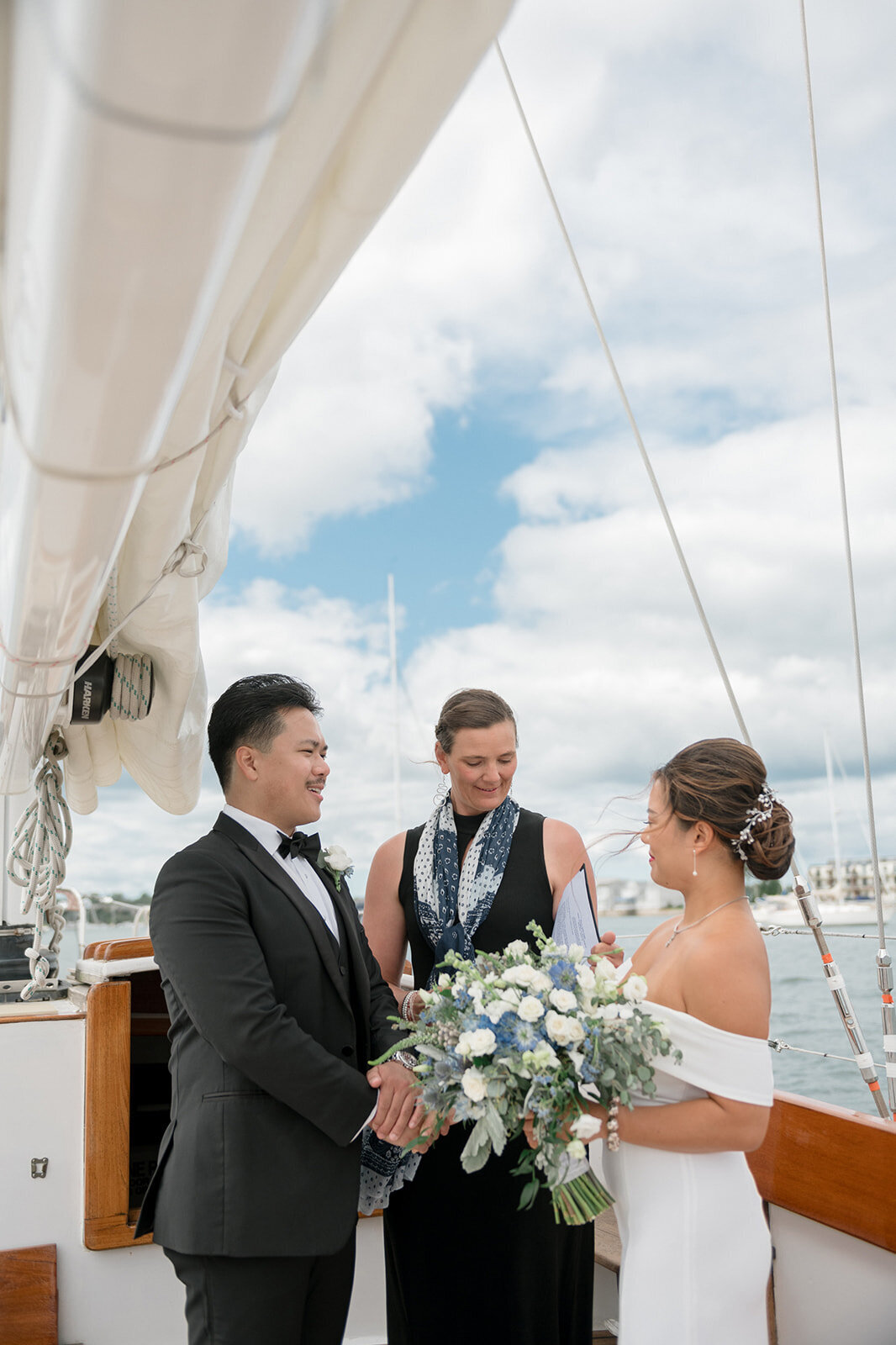 Elopement_Sailboat_Wedding_Newport_RIHBP_1541199CHilaryBPhotography