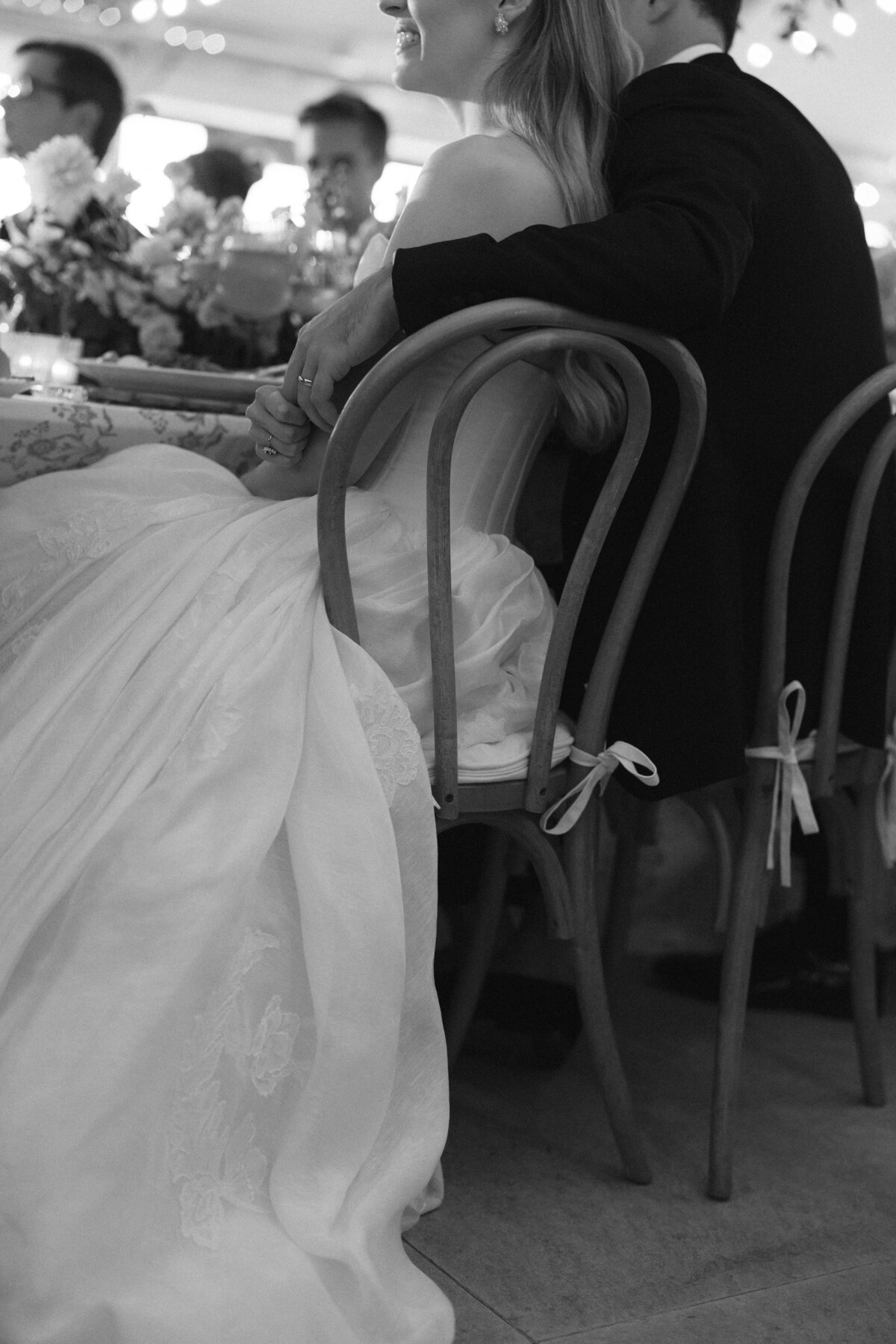 250830JENMAT_adv0259