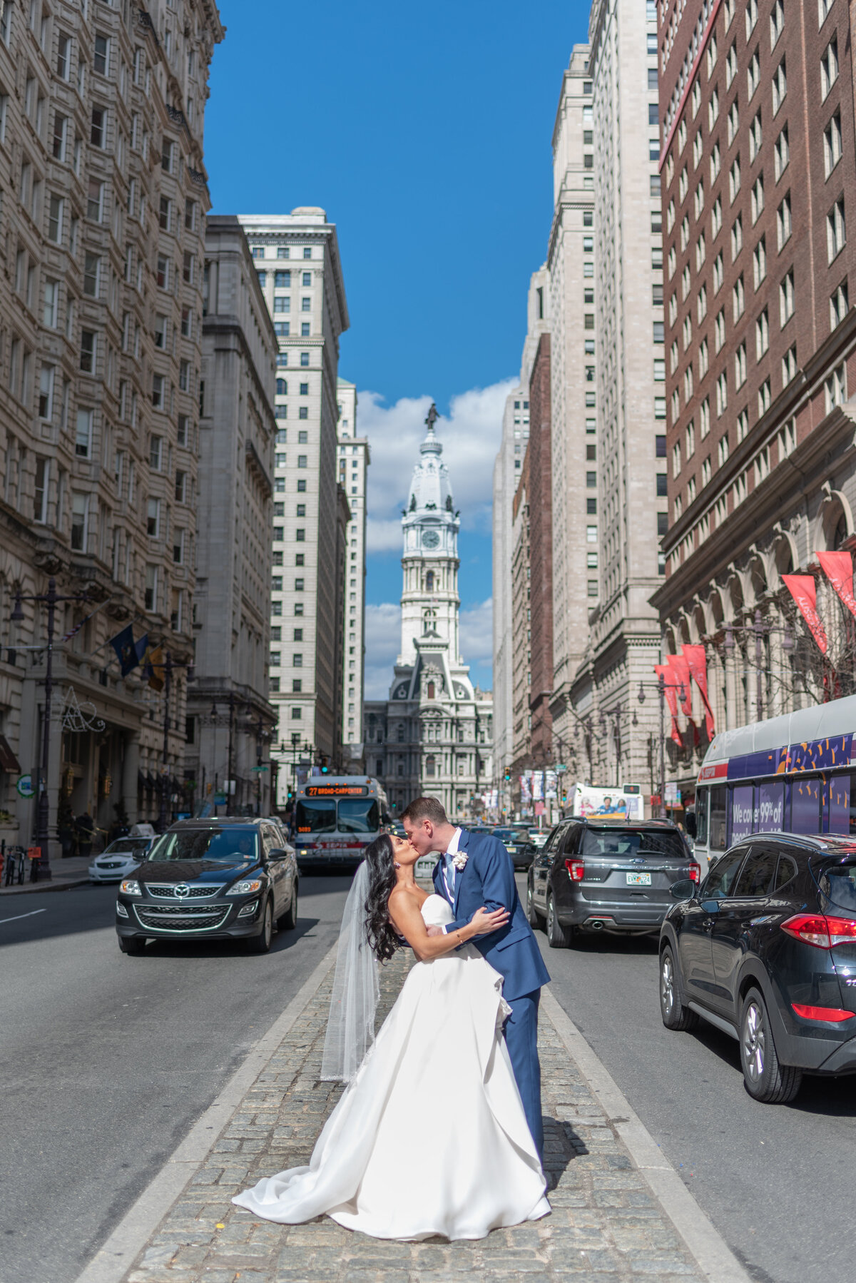 Philly Kissing Street Photo