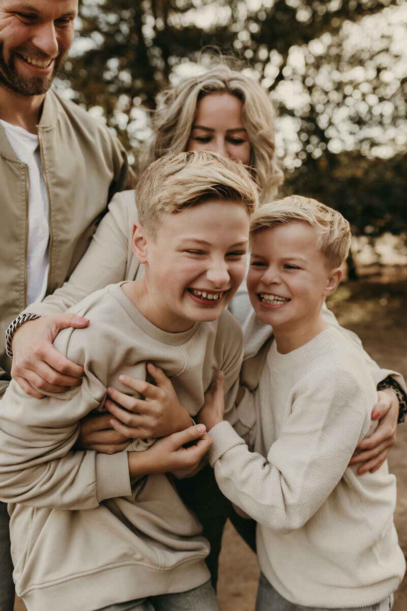 Van-den-Berg-BlinkendBeeld-fotograaf-gezinsshoot