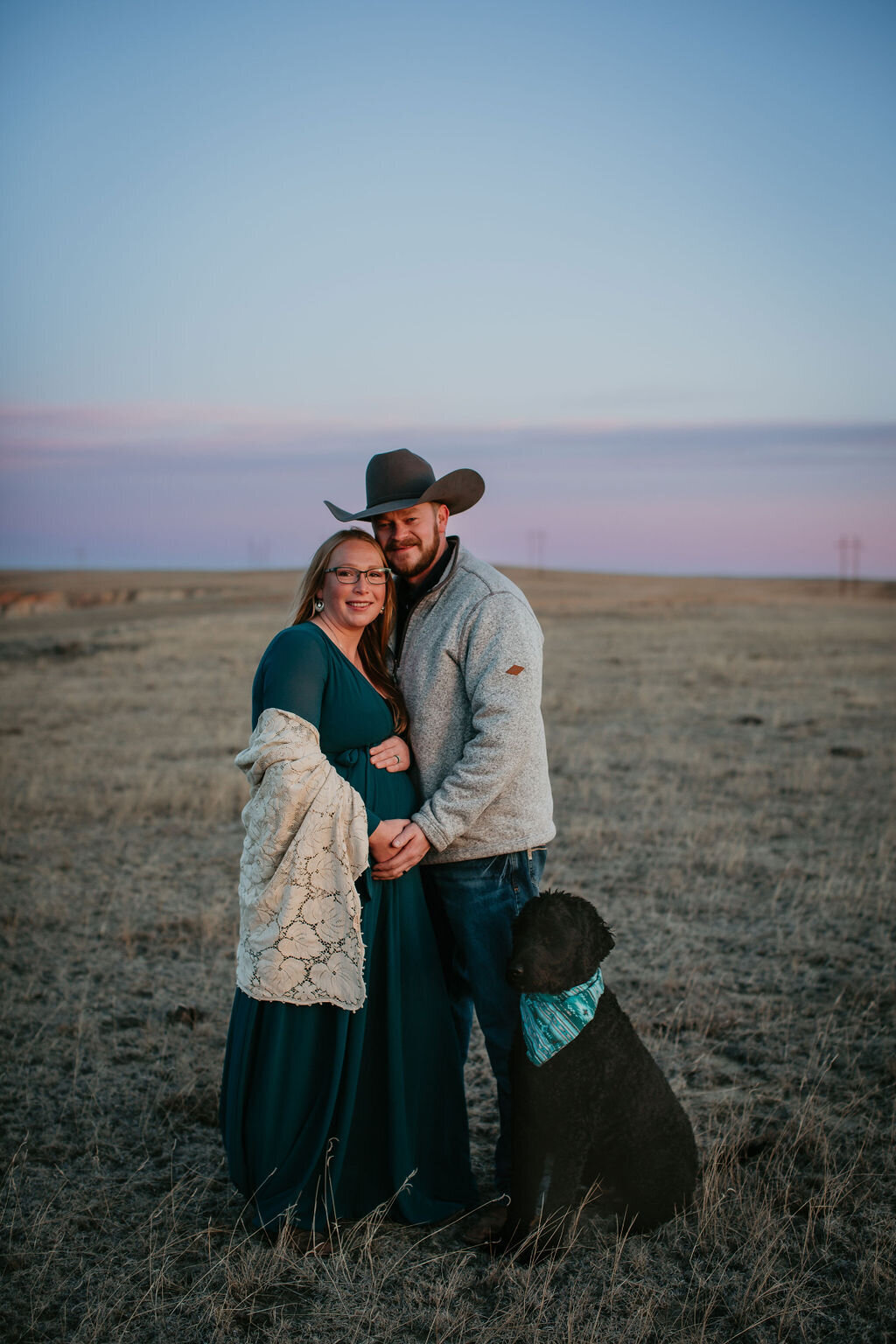 Maternity photoshoot with pets