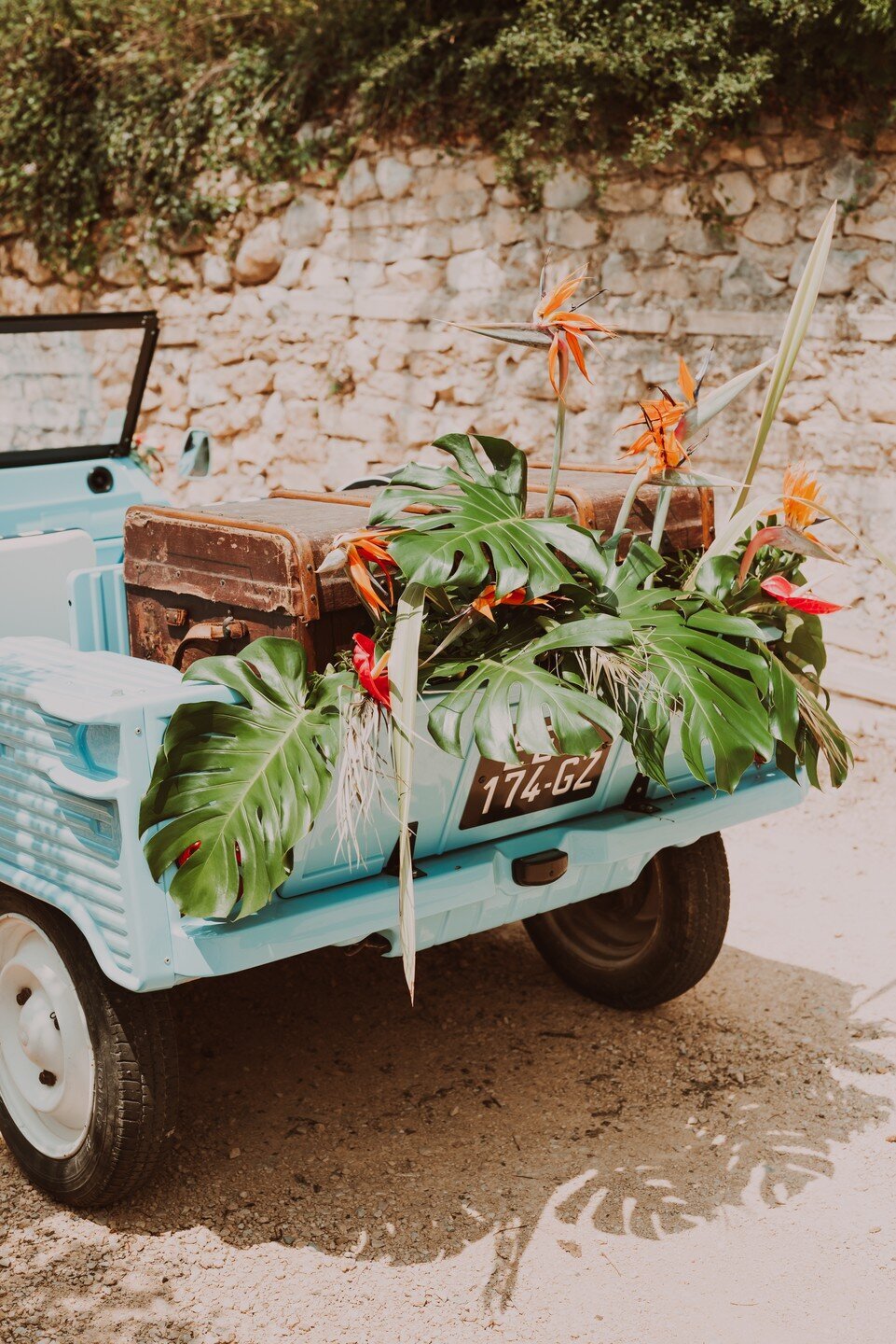 decoration-exotique-voiture-mariage