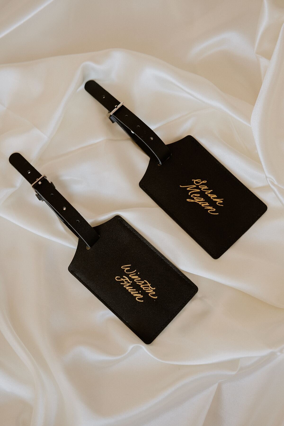 engraved-luggage-tags-1