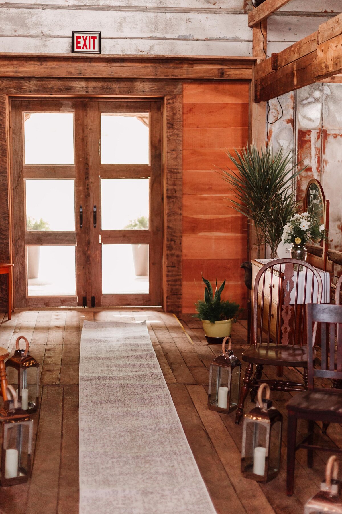 Barn 697 North Carolina Elopement Venue_0092