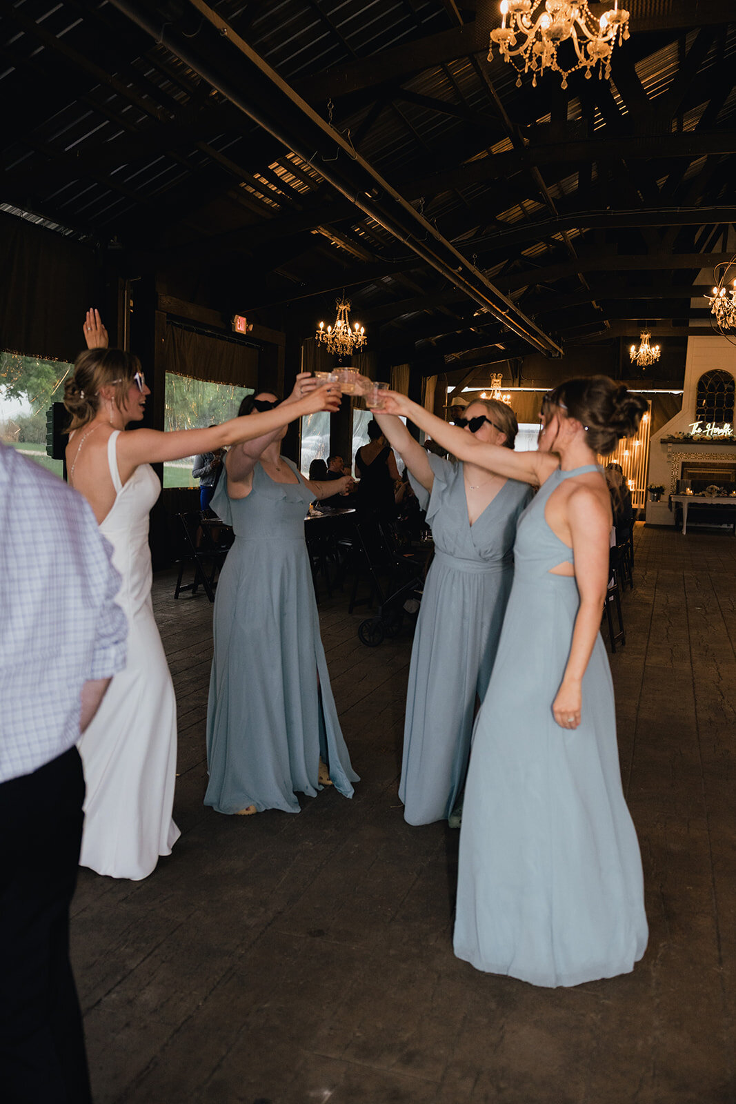 TheHerolds_DancingtheNightAway_1282