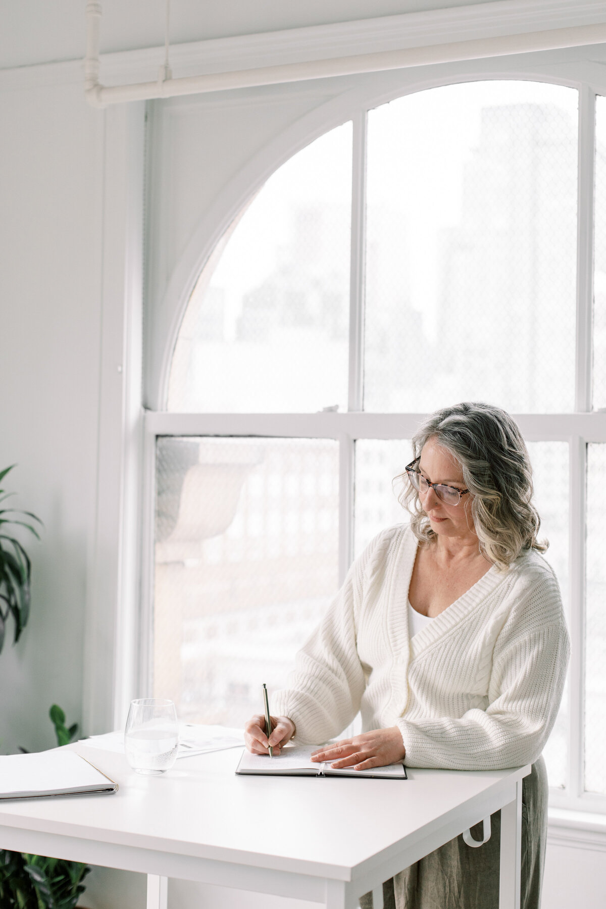 haute-stock-styled-stock-photo-subscription-on-air-collection-final-6