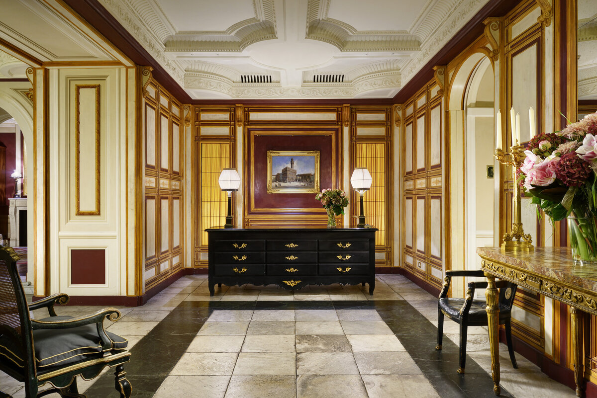 Waterstone - Hotel Santa Maria Novella - Florence - Italy - Luxury Boutique Hotel - Reception