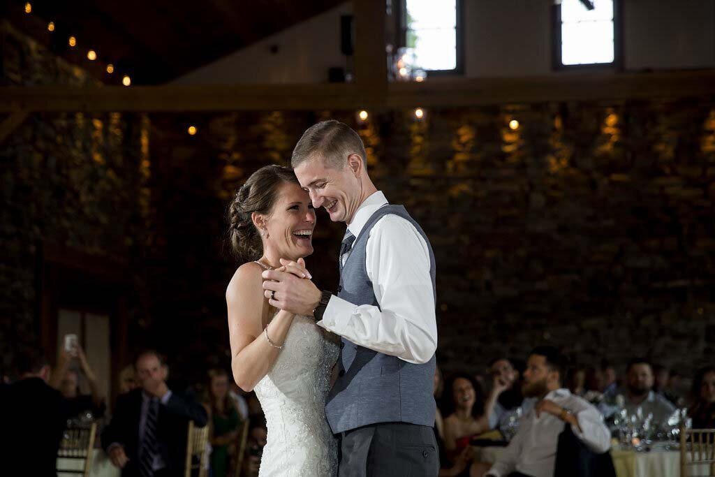 Country club wedding photo on a golf course in Chester County