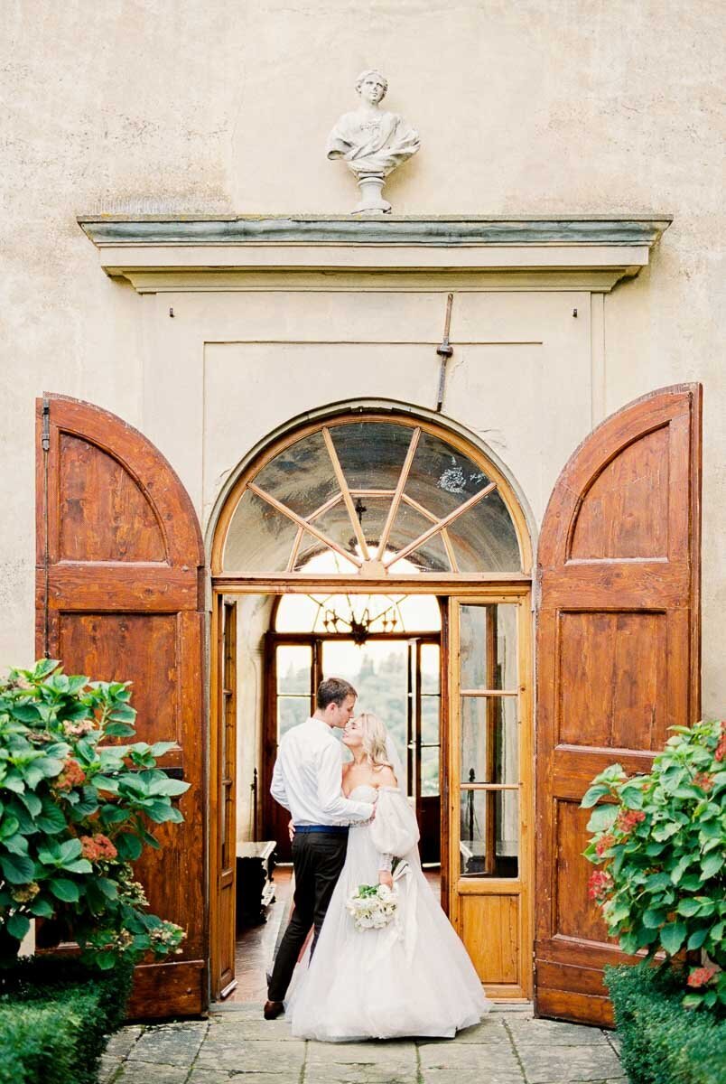 Wedding 1200px-1131
