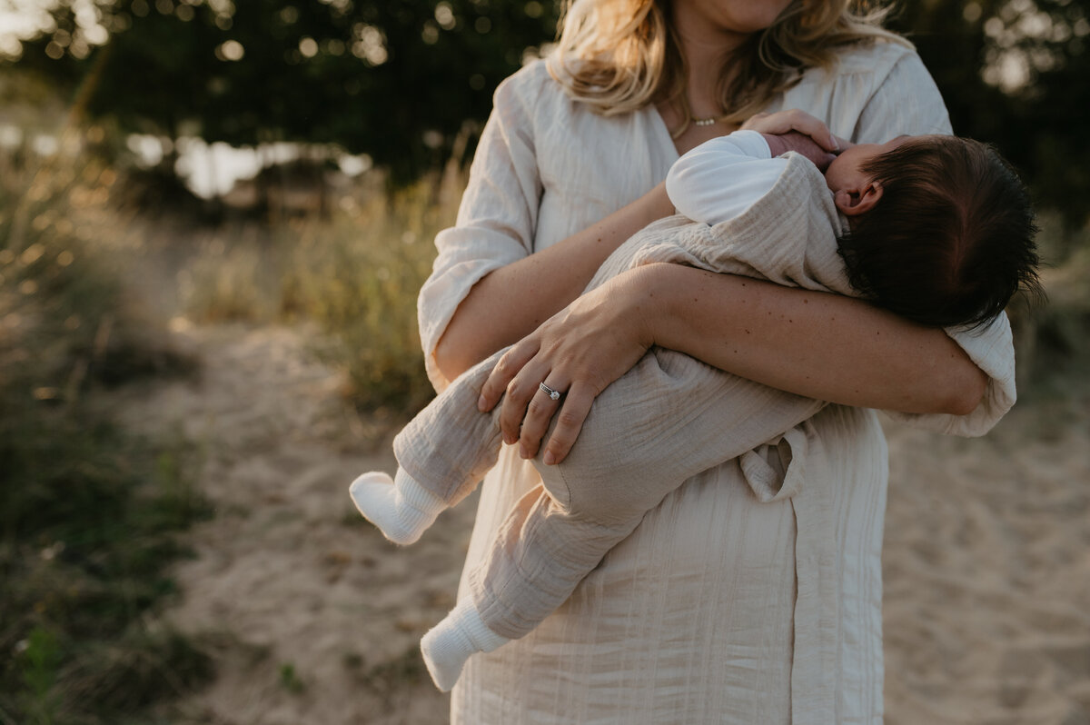 Pure Liefde Fotografie - Manoah - Newbornshoot-66