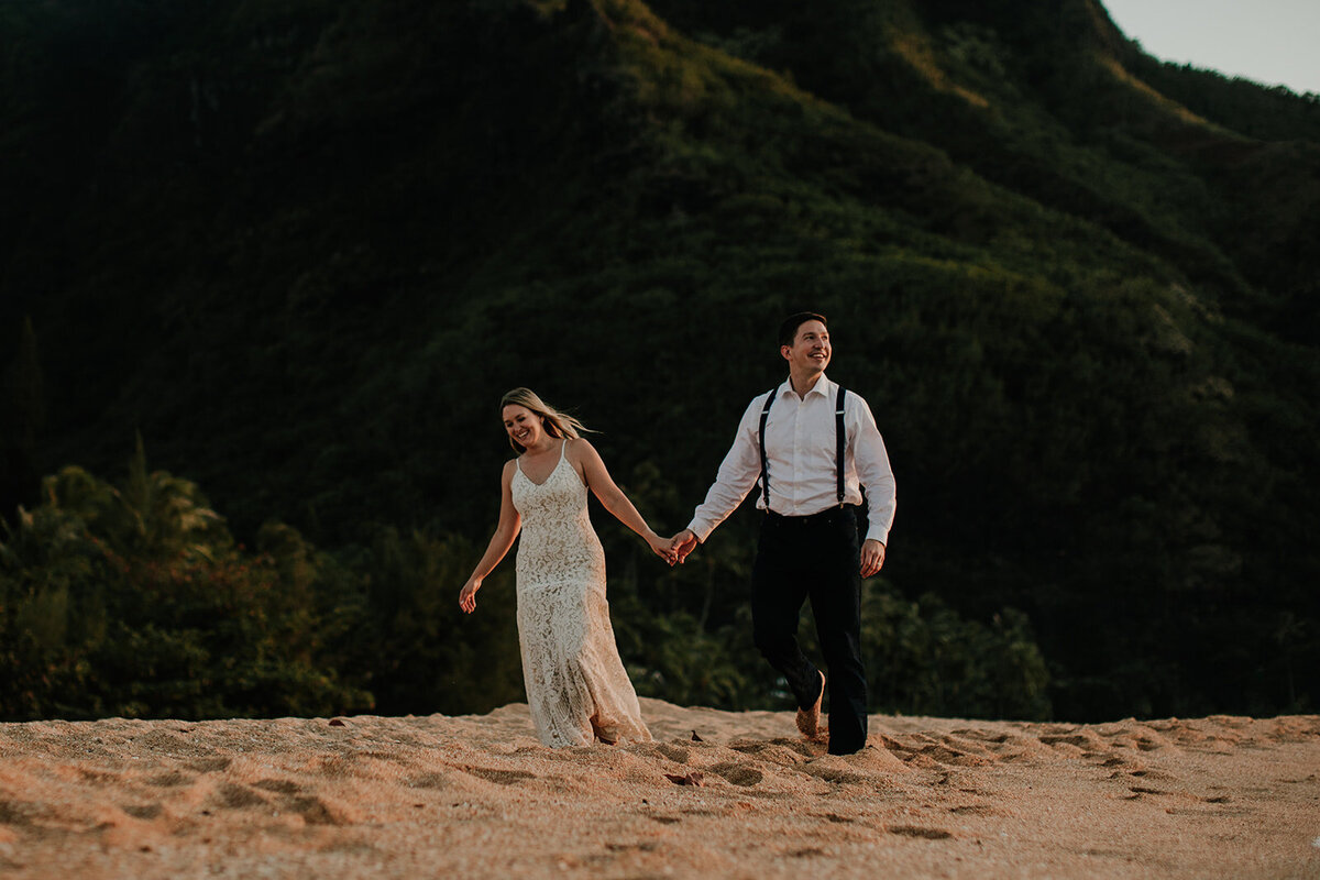 kauai-wedding-photographer-tunnels-beach-0026