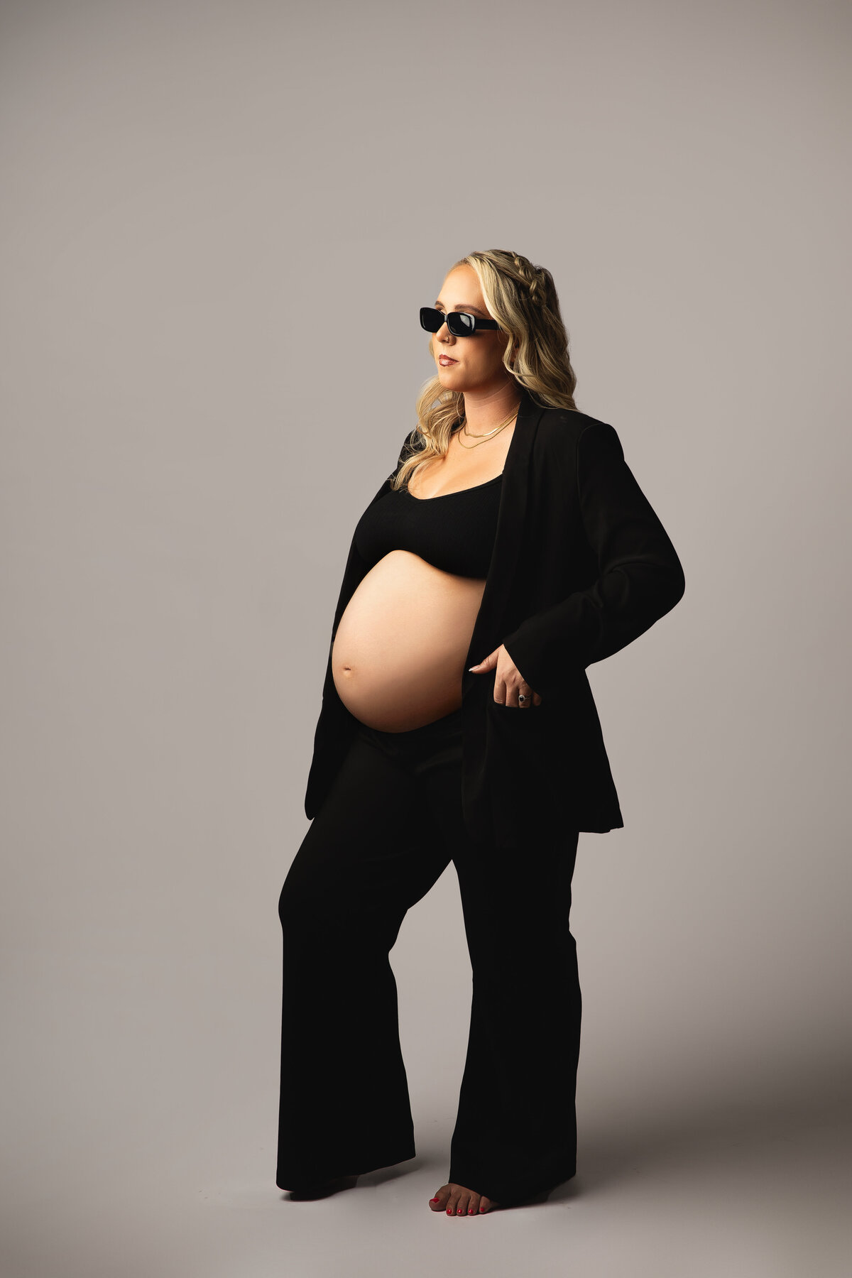 Round Rock’s Premier Maternity Photographer