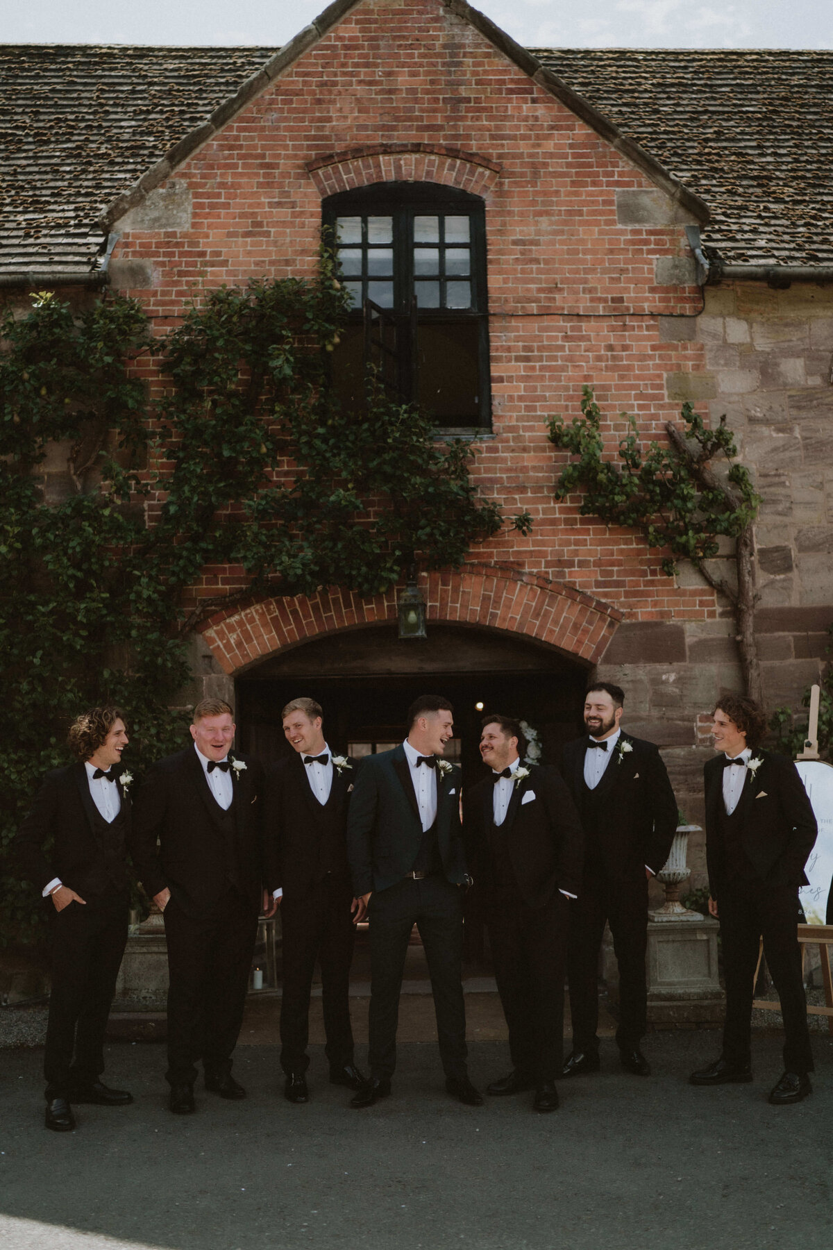 Izzy-and-James-Brinsop-Court-Wedding-Flowers-Issy-And-Bella-Florist-Herefordshire-Danielle-and-Steve11