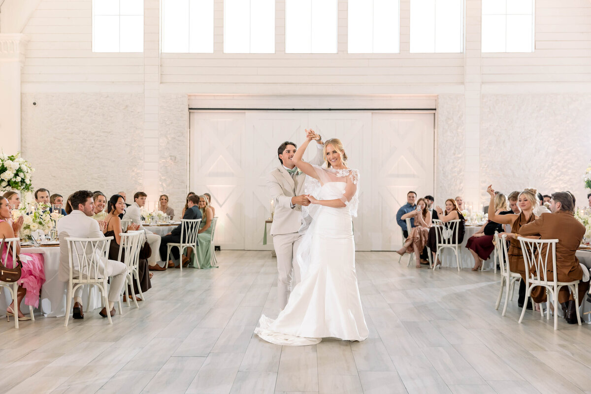 The Elegant Wedding Co._Sutton and Caden_Reception I-44_(2048)