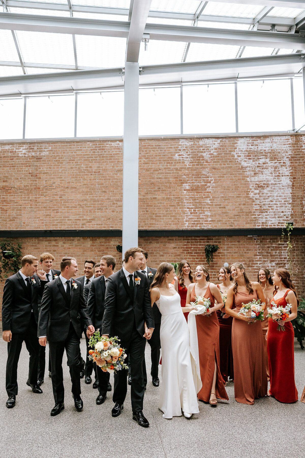 Sarabande_Chicago_Wedding_Colorful_Pink_Terra_Cotta_Rainy_Day-10