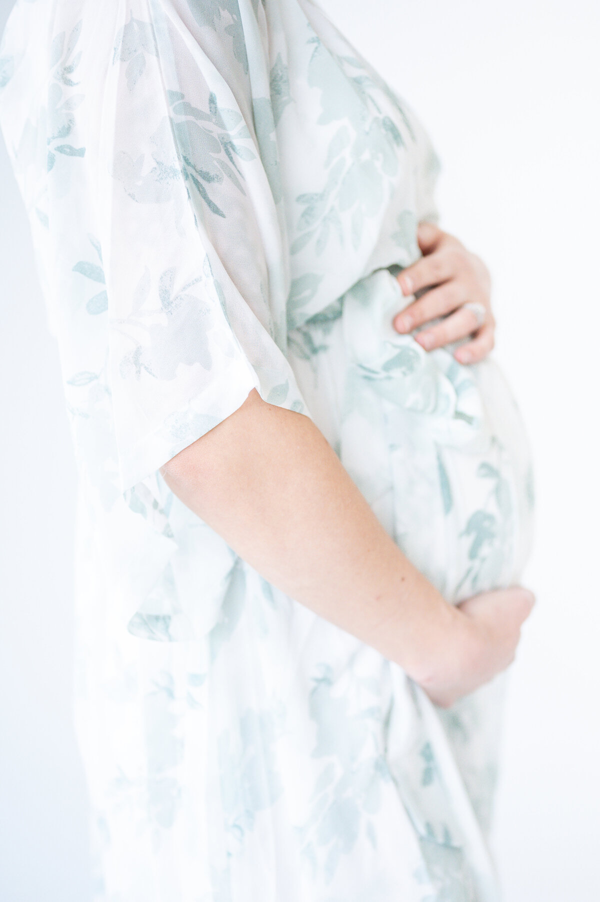 maternity photographer near me