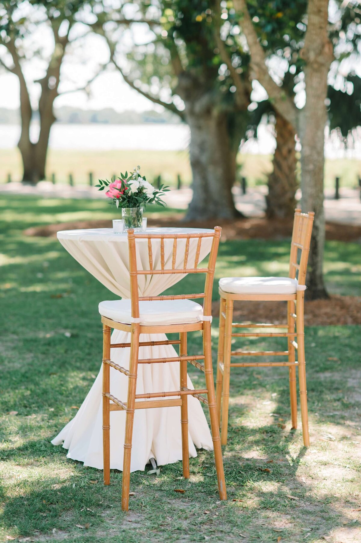 cream and gold cocktail hour decor