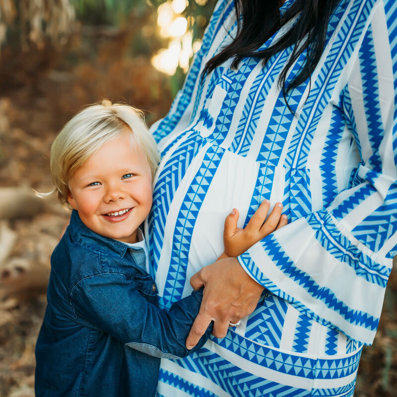 maternity-photoshoot-with-child-francesca-marchesephotography-2