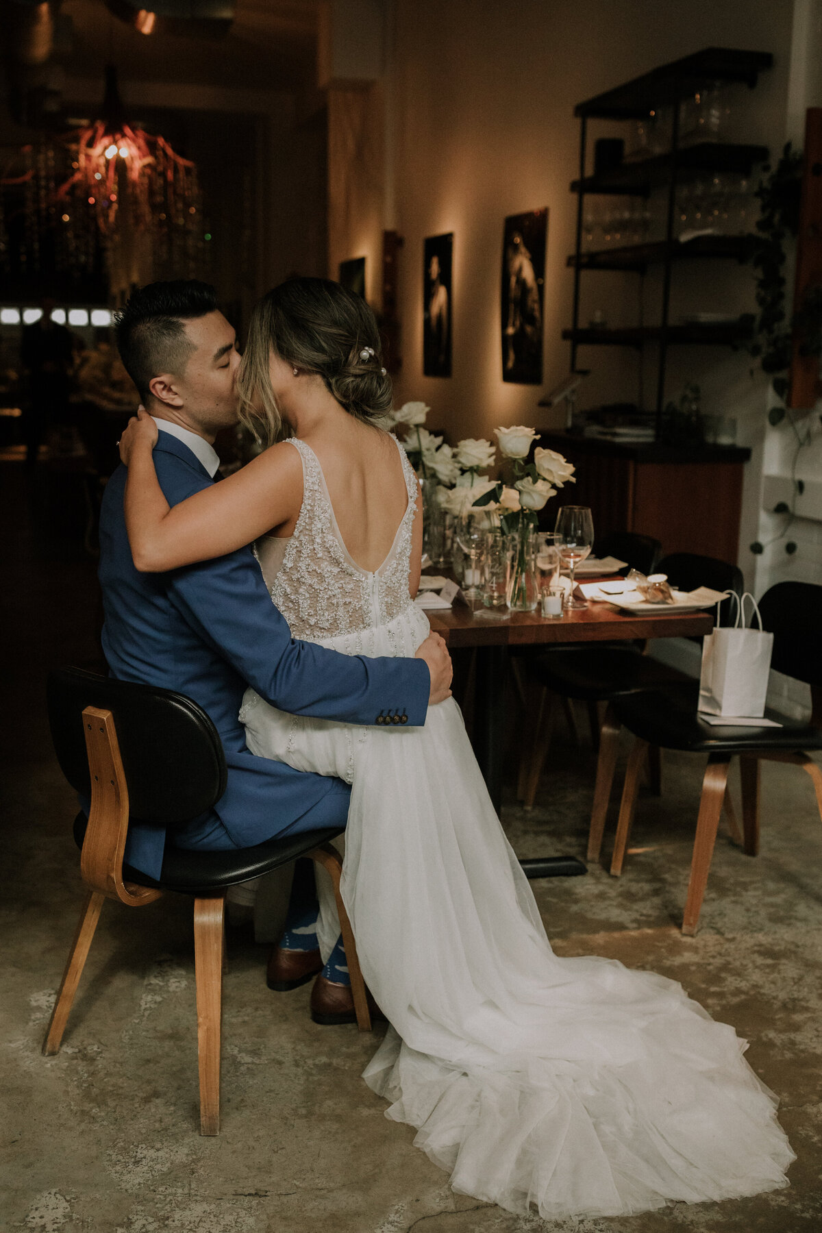 erica-jason-wedding-botanical-gardens-toronto-restaurant-14