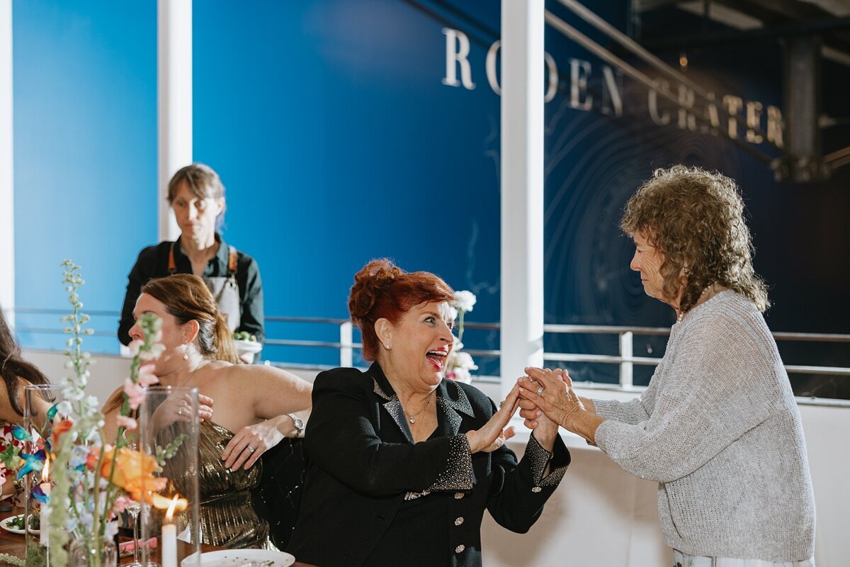 (c)dearedithandliy_0082