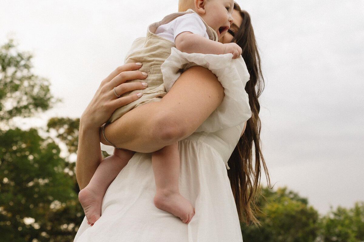 Sioux Falls Family Photographer, Good Earth State Park, RCC Photography, Field Family Photos-38