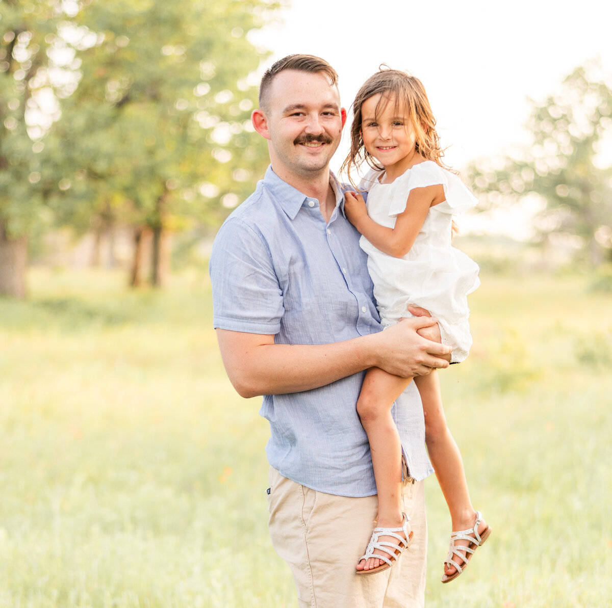 Daddy-daughter-photography-session-Wichita-Mountains