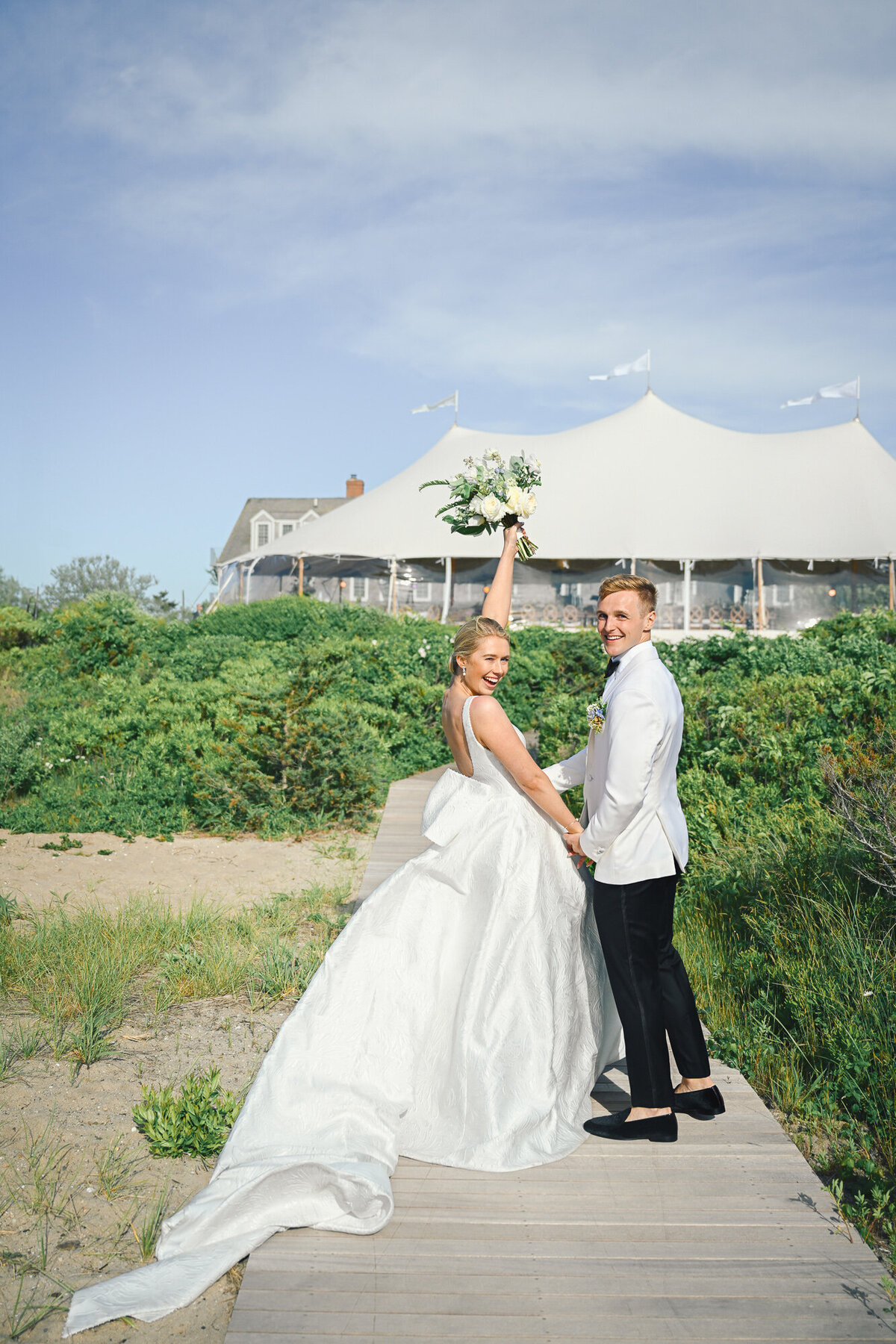 June-Wauwinet-Toppers-Beach-Wedding-025