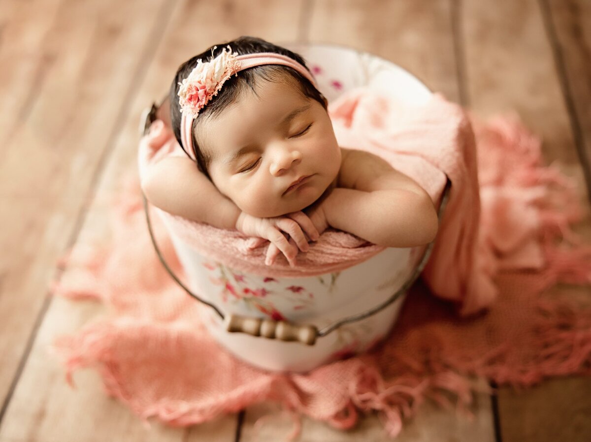 roseville newborn photogrpaher-11