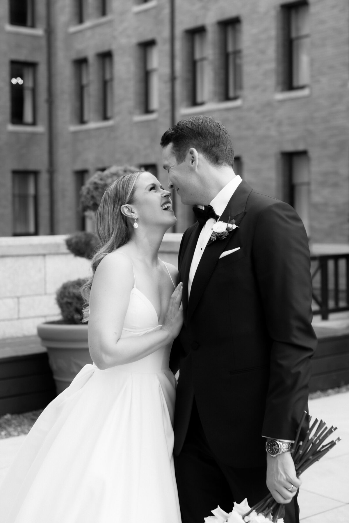 MeghanHemstra-Romantic-Hatley-Castle-Wedding-14