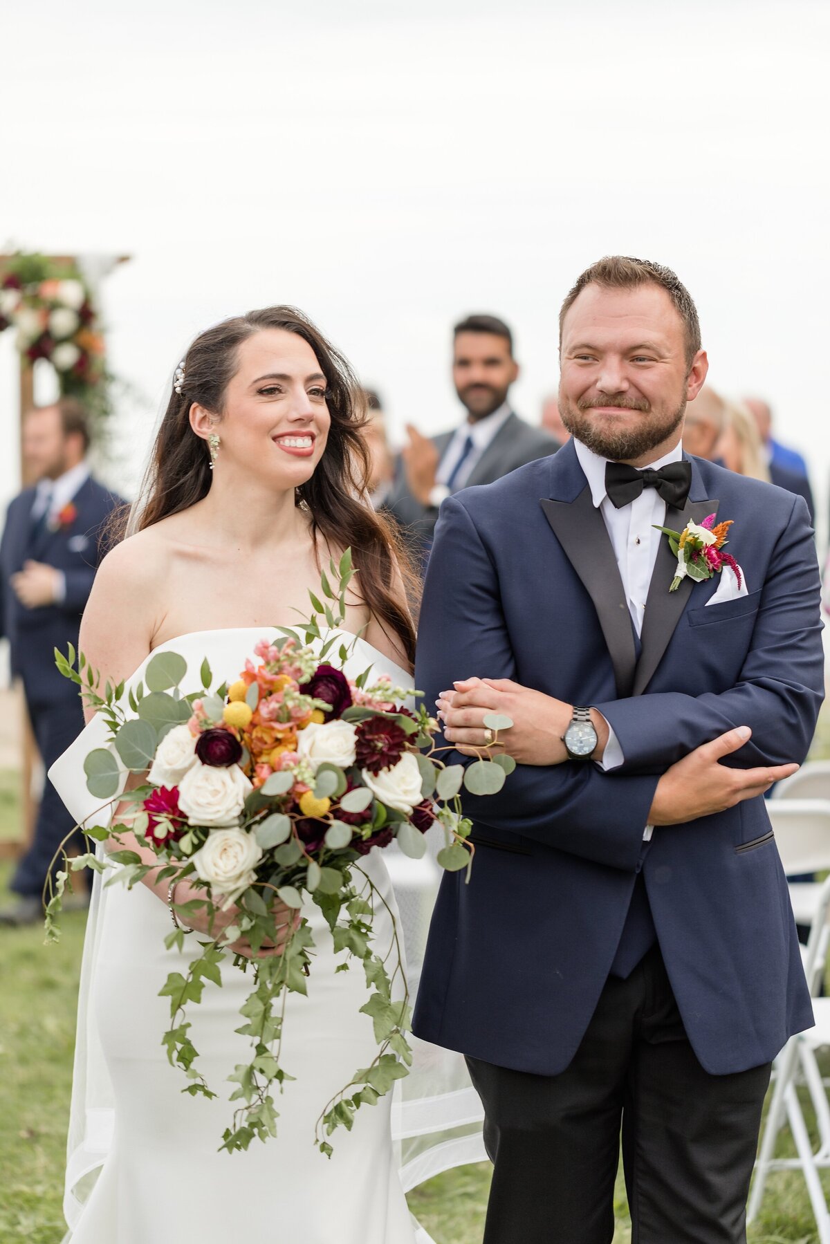 Aviva and Tyler Wedding Sneak Peeks - Dylan and Sandra Photography -51
