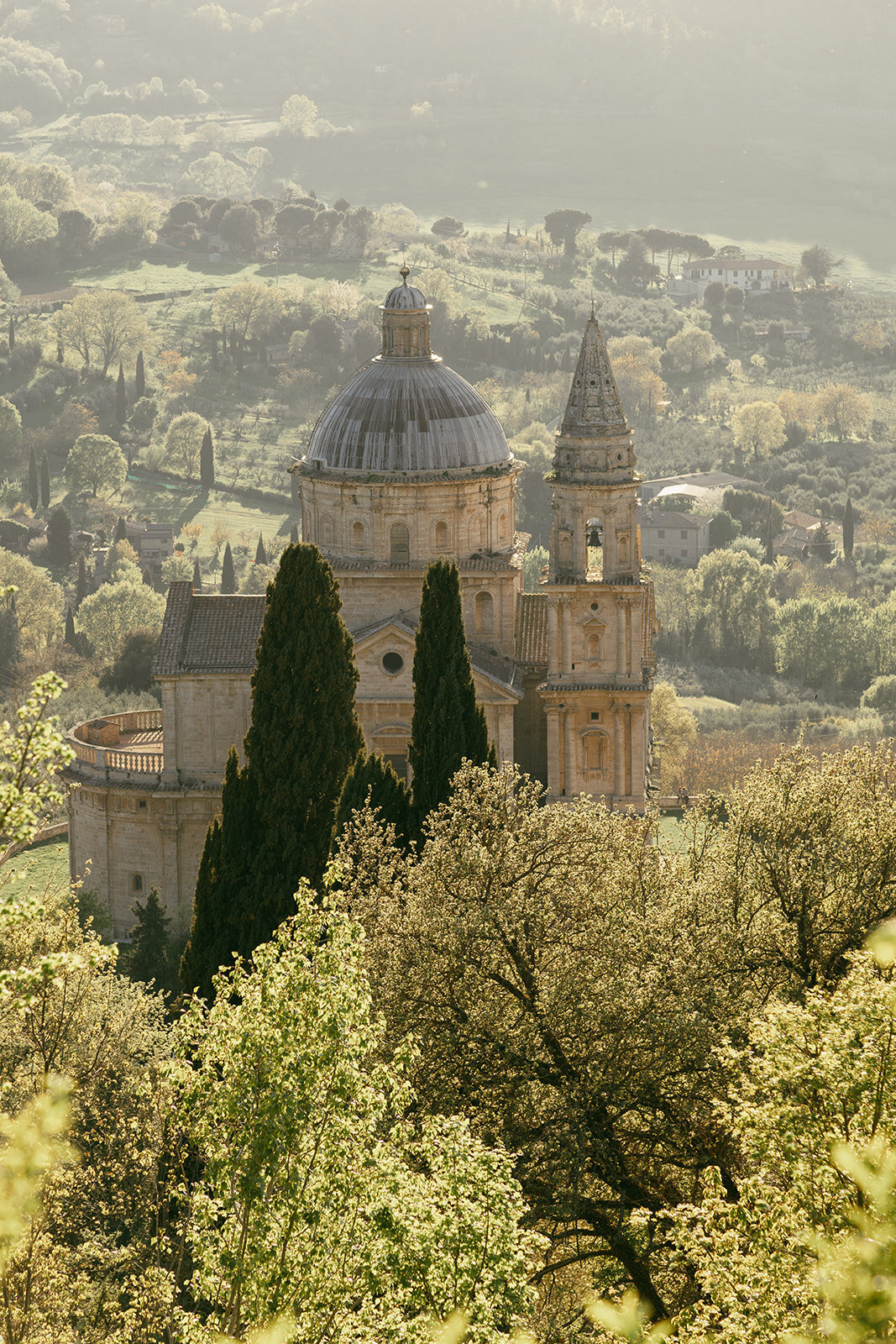 ali-rae-photography-tuscany-italy-val-d'orcia-wedding-elopement-15_websize