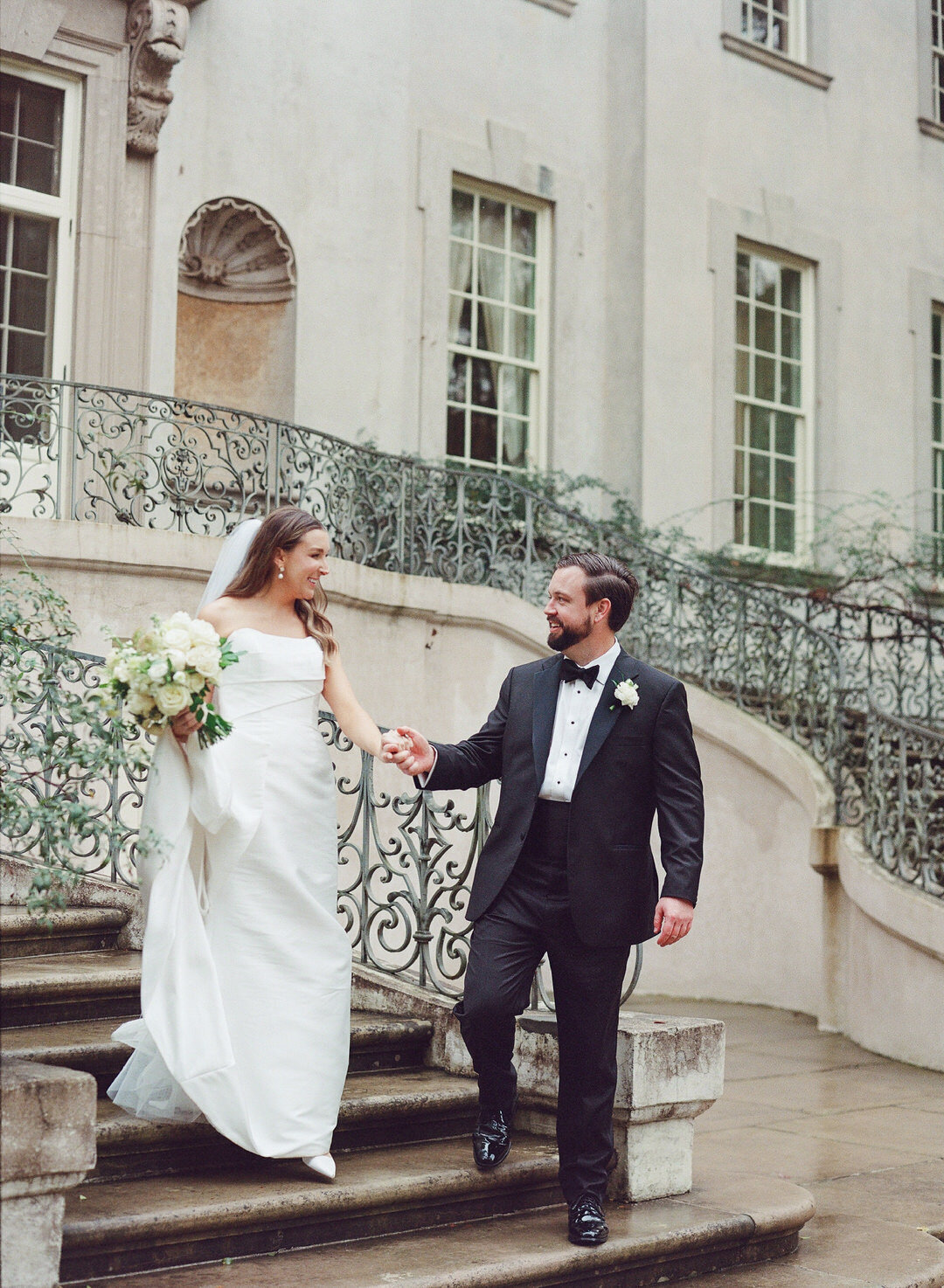 Atlanta-Georgia-Swan-House-Wedding-Photographer-0025