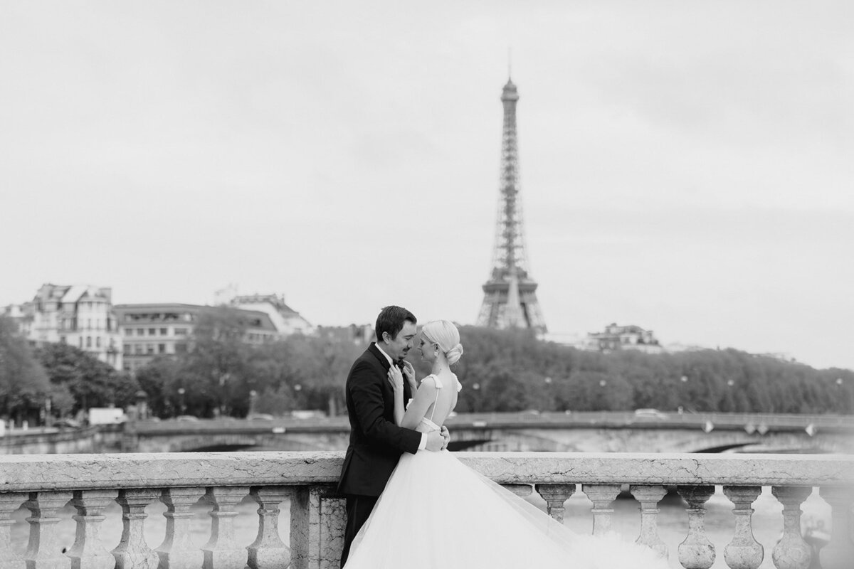 Dylan-Pariety-Couture-Paris-Engagement-Pre-Wedding-Larisa-Shorina-Destination-Photography-107