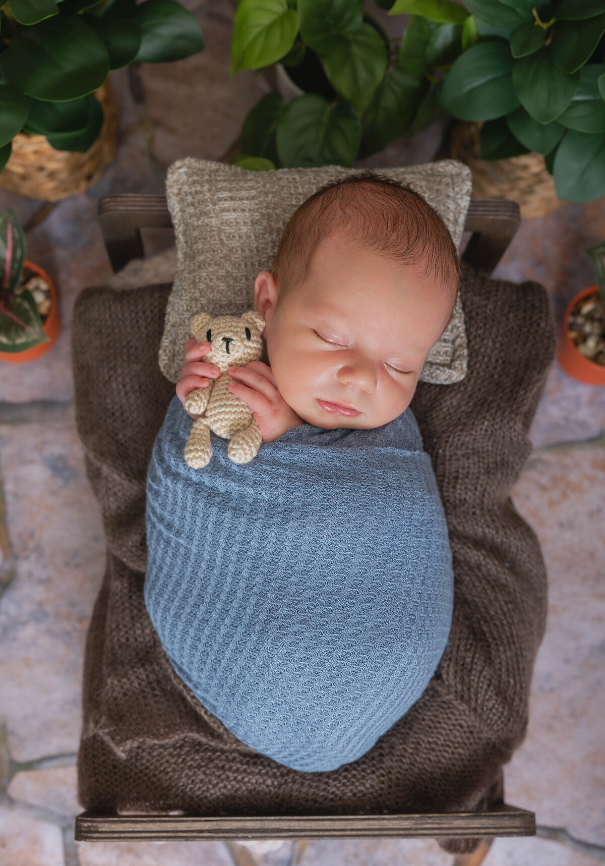 Modern Lifestyle Newborn Photography Hanover Pennsylvania with Teddy