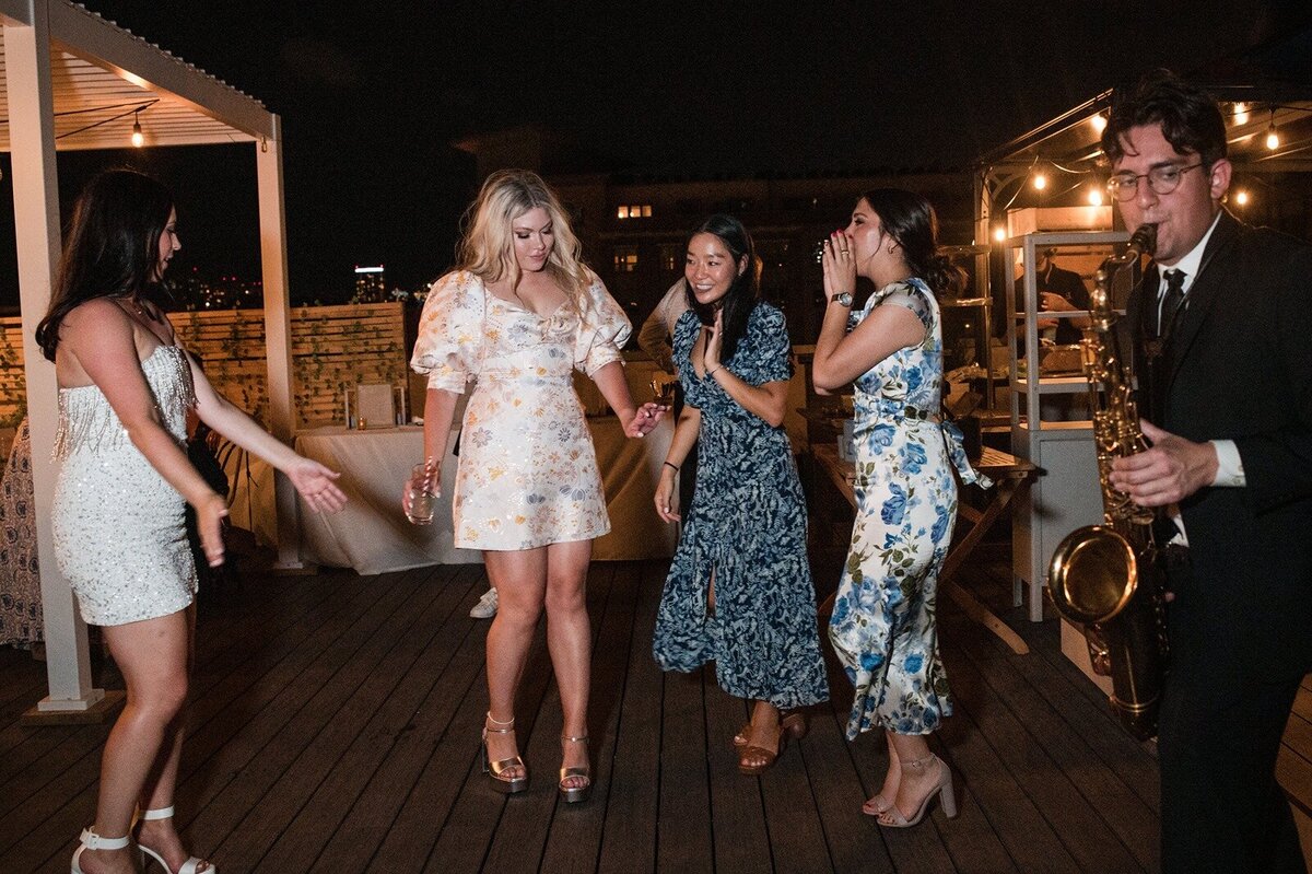 HT-Engagement-Rooftop-Hoboken-night-vibe-Deanna & Jerry (301)