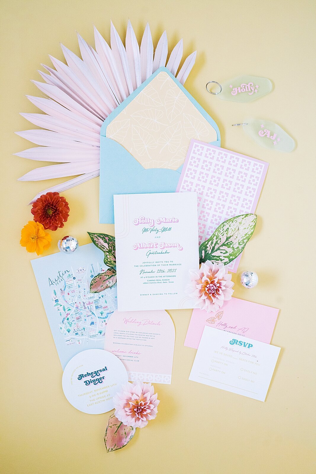 Colorful Palm Springs-Inspired Wedding Photos_0001