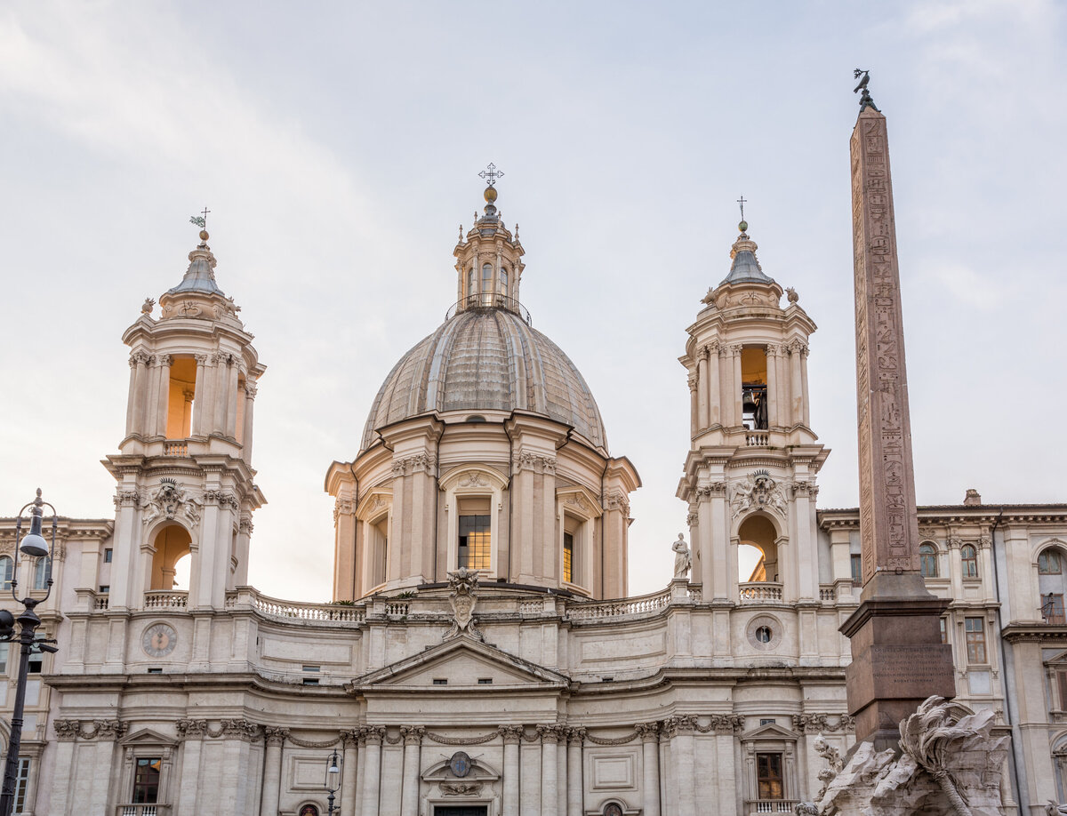 dusk-famous-piazza-navona