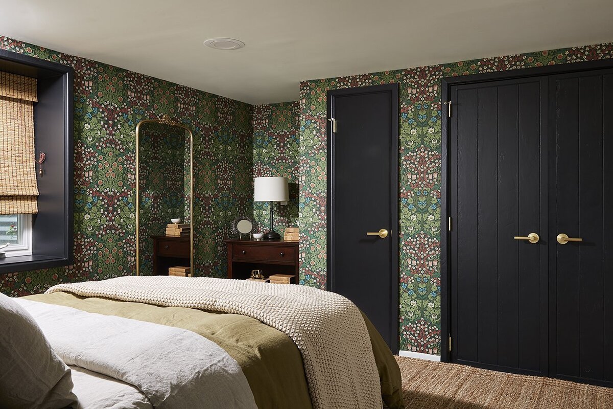 b+7-Linden Hills Bold Beauty