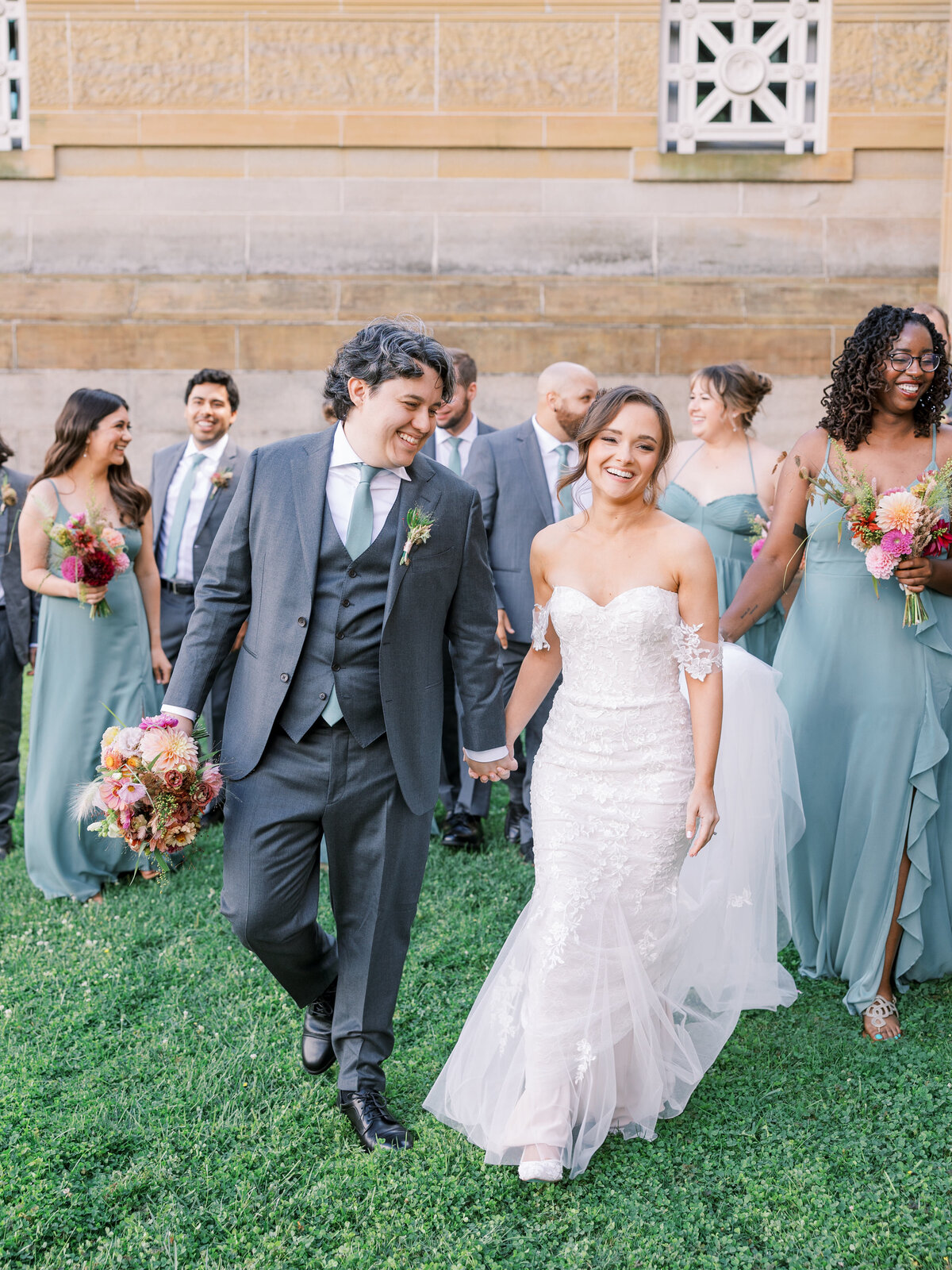 pittsburgh-wedding-photographer-phipps-botanic-gardens-conservatory-wedding-outdoor-lgbtq-luxury-photography-light-and-airy48